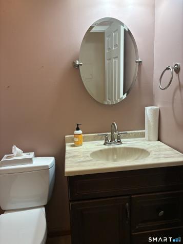 462 Glendale Avenue Bridgeport CT 06606