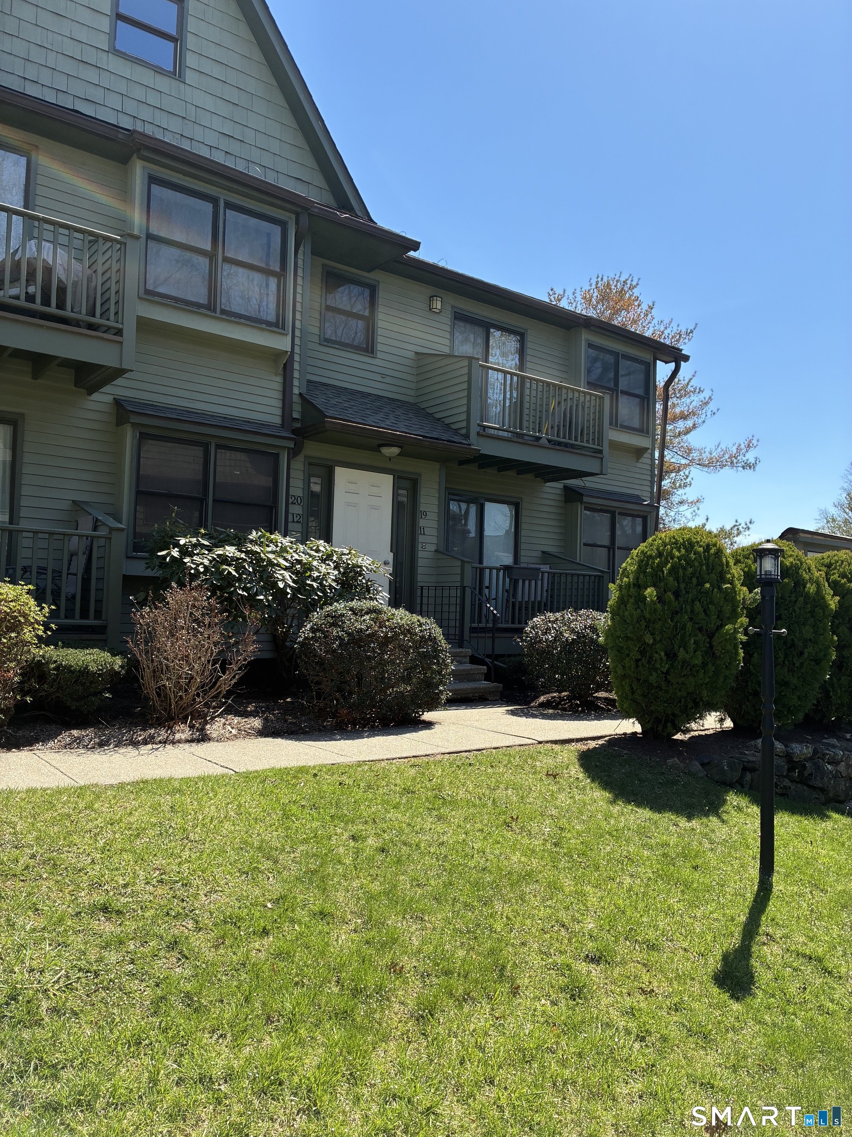 462 Glendale Avenue Bridgeport CT 06606