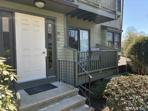 462 Glendale Avenue Bridgeport CT 06606