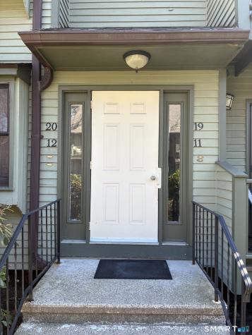 462 Glendale Avenue Bridgeport CT 06606