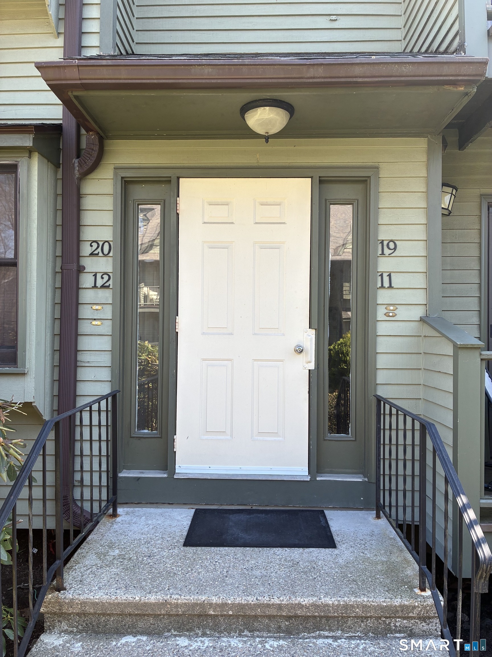 462 Glendale Avenue Bridgeport CT 06606