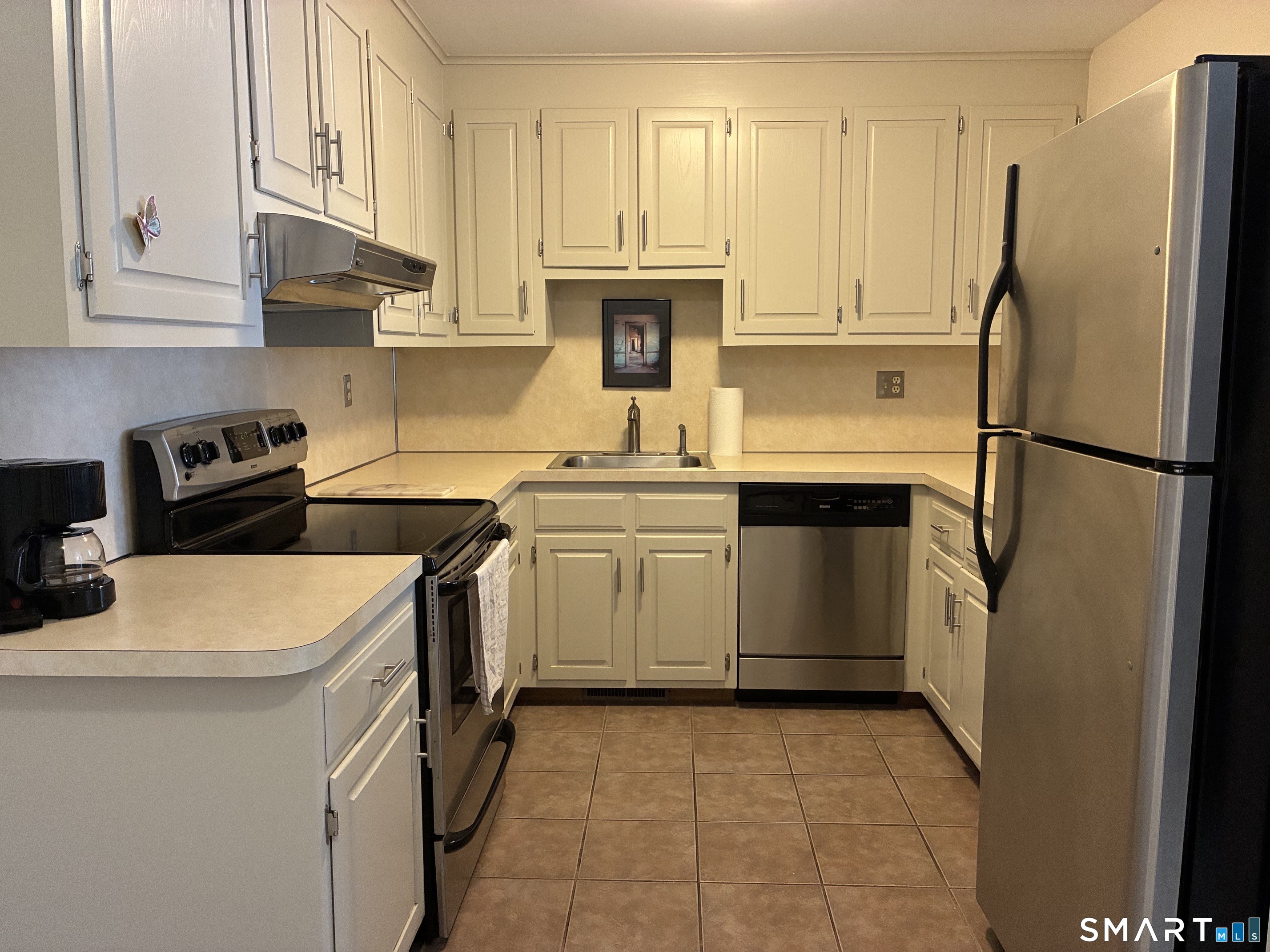 462 Glendale Avenue Bridgeport CT 06606