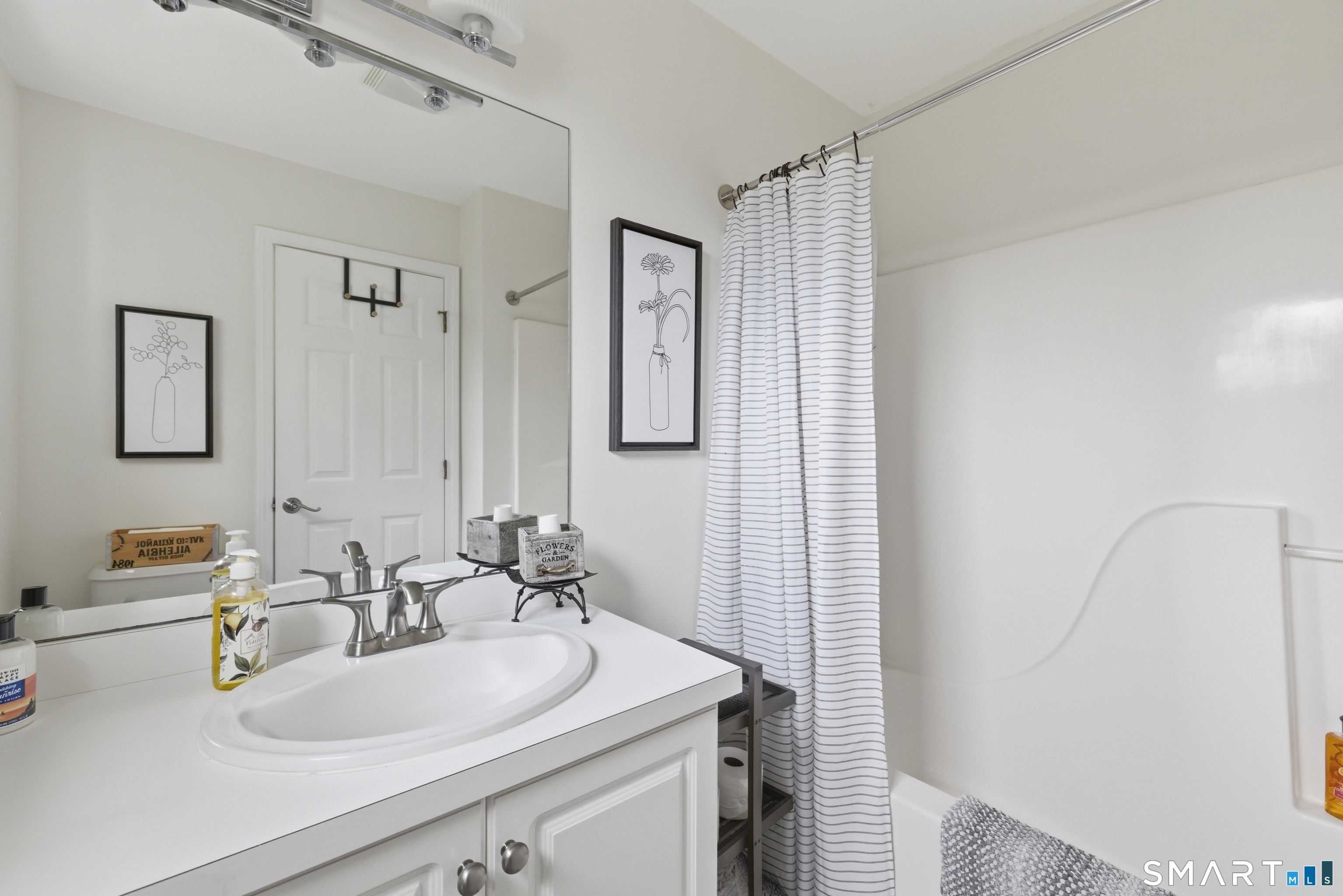 301 Gray Fox Lane Rocky Hill CT 06067