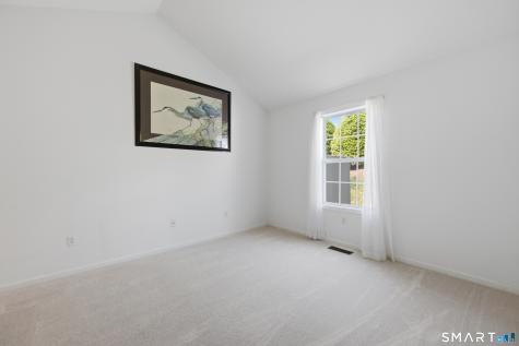 46 Elizabeth Circle Newtown CT 06482