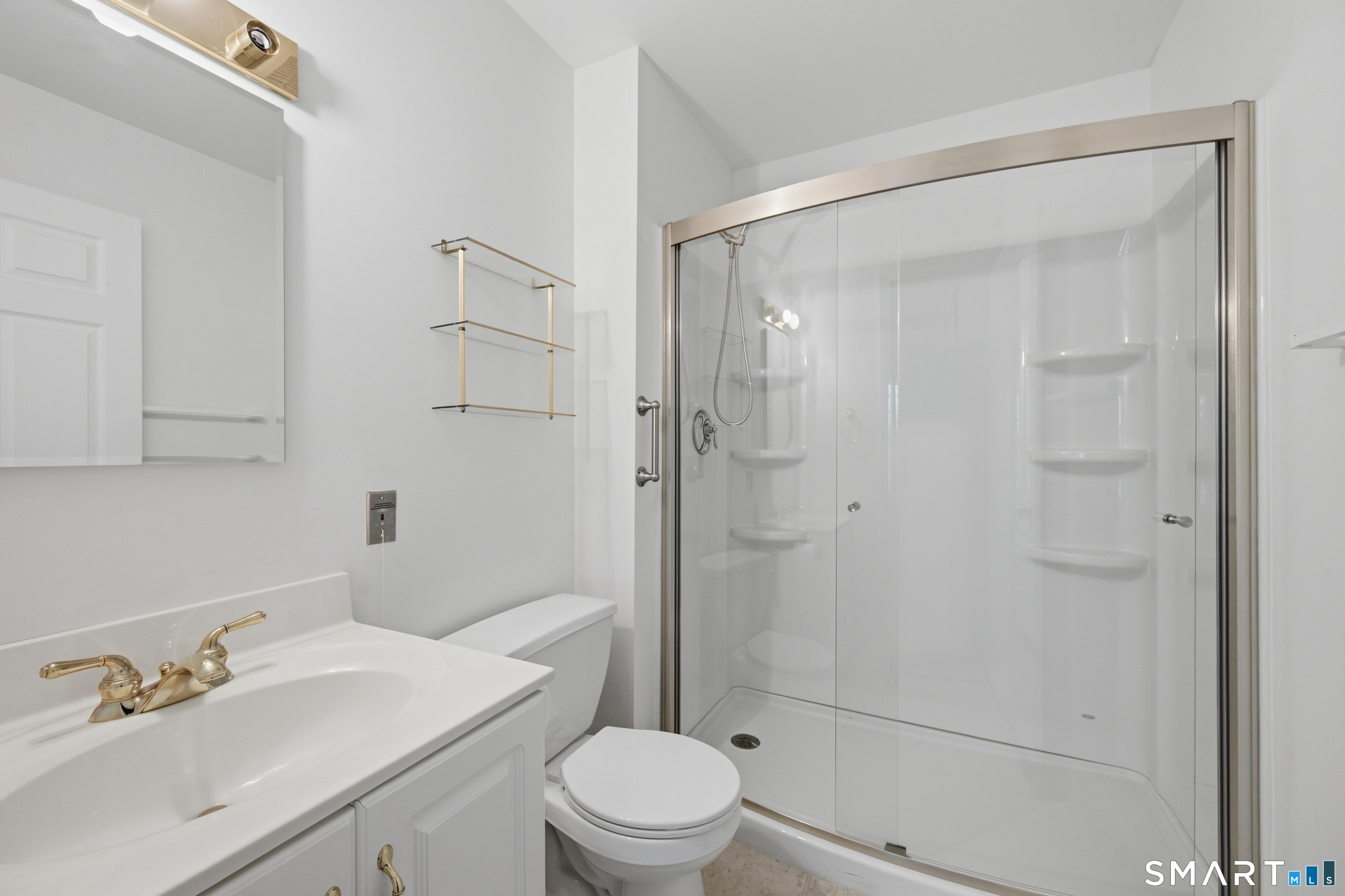 46 Elizabeth Circle Newtown CT 06482