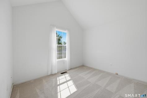 46 Elizabeth Circle Newtown CT 06482