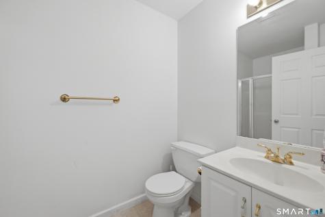46 Elizabeth Circle Newtown CT 06482