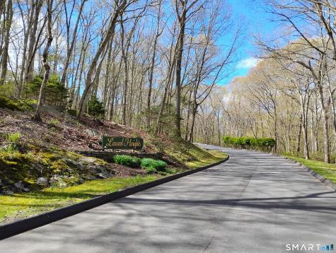 2 Laurel Drive Old Lyme CT 06441
