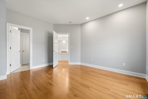 19 Mulligan Drive Wallingford CT 06492