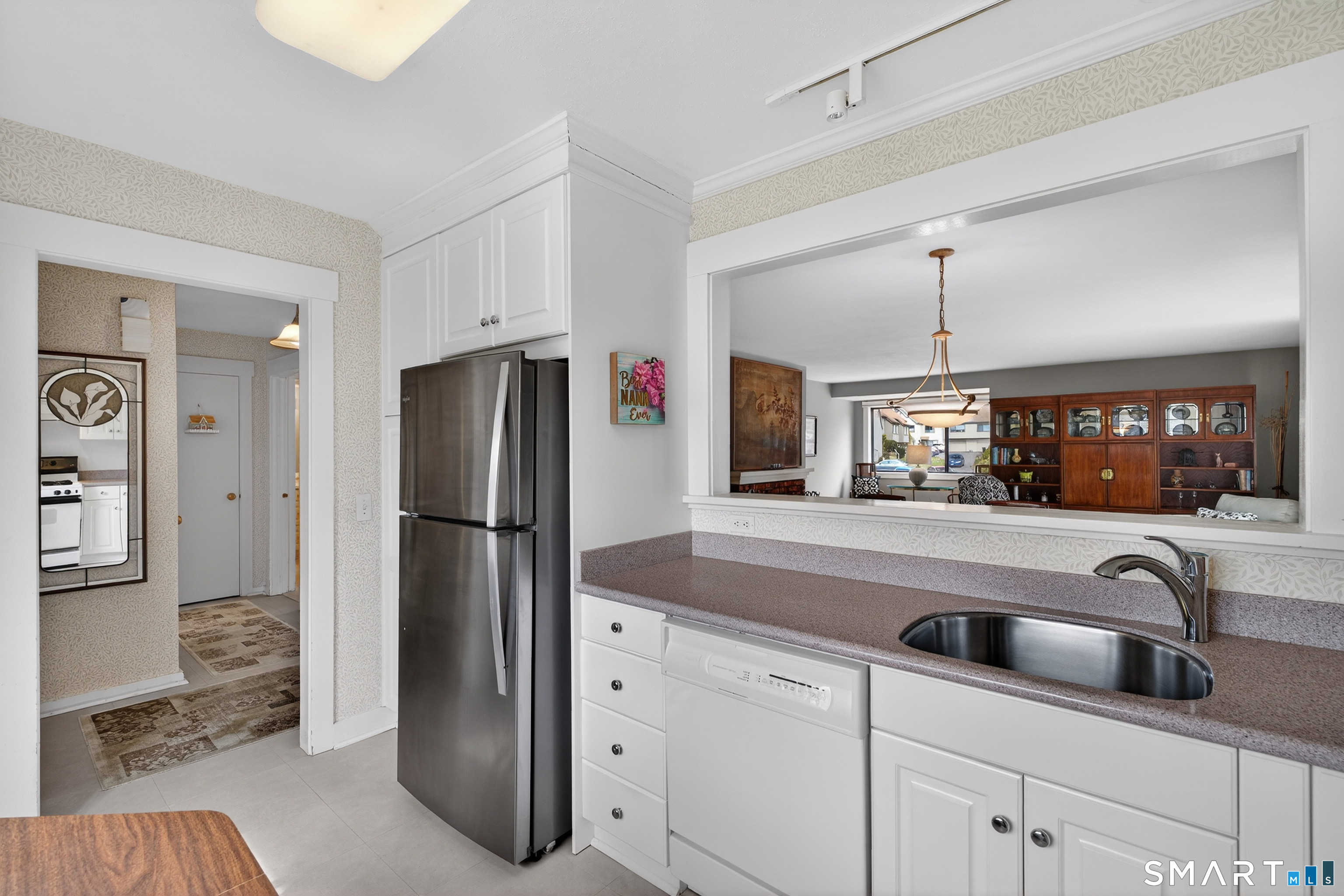 196 Apache Lane Stratford CT 06614