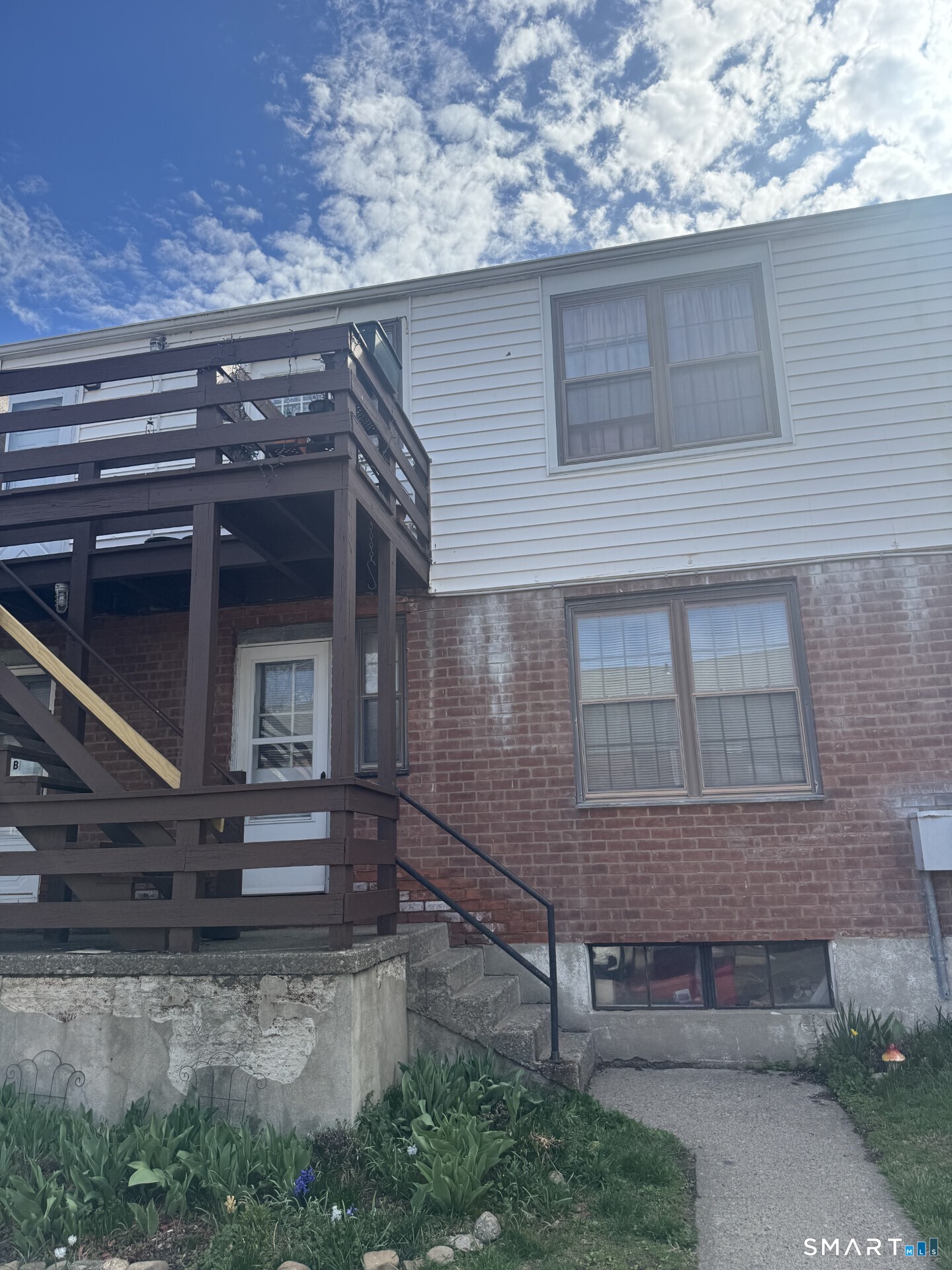 31 Nob Hill Circle Bridgeport CT 06610