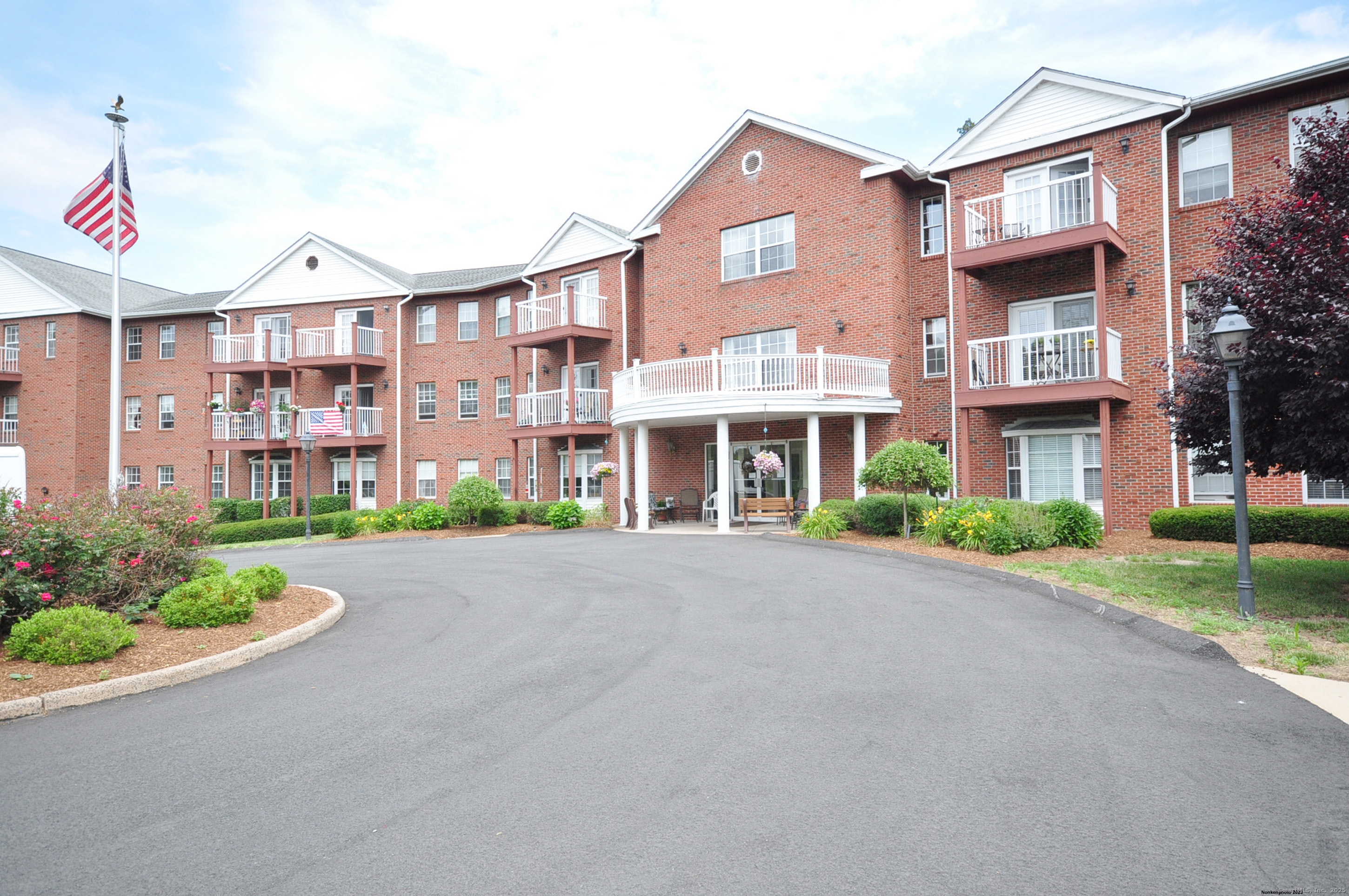 625 Palisado Avenue Windsor CT 06095