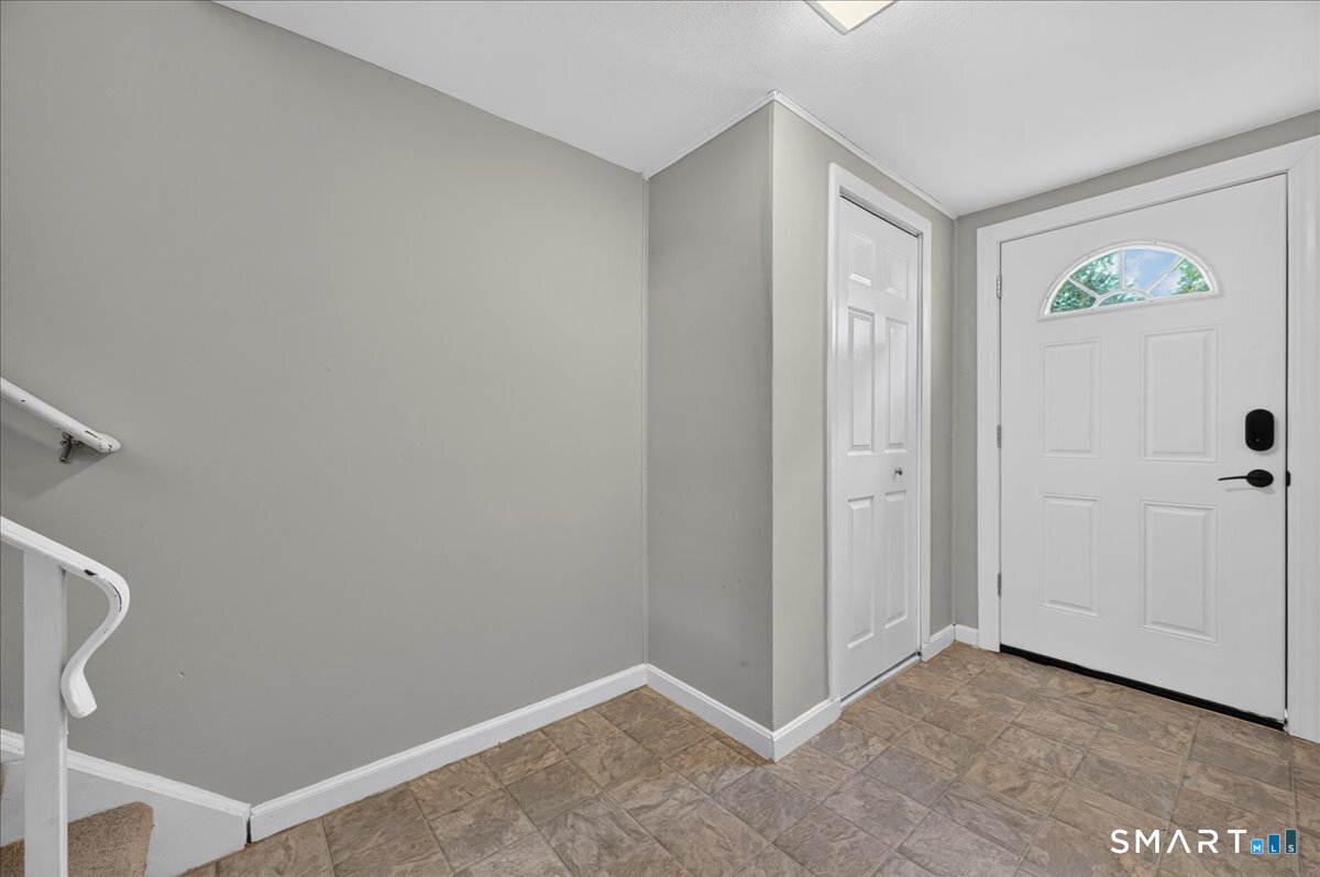 161 Cynthia Lane Middletown CT 06457