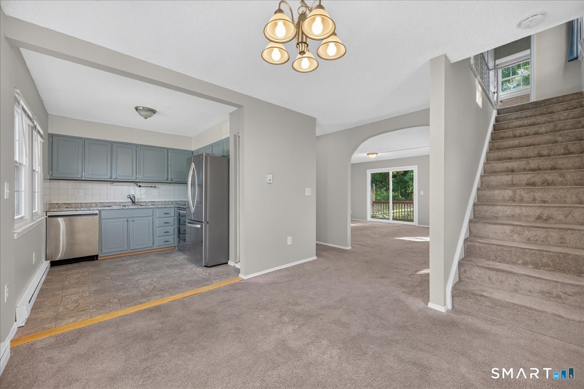 161 Cynthia Lane Middletown CT 06457