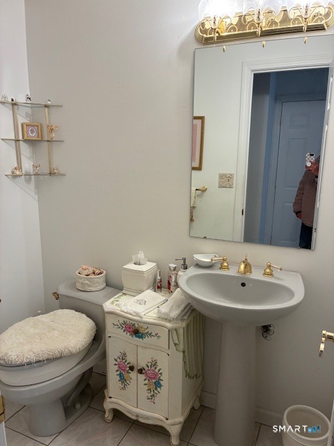 34 Canterbury Road Hamden CT 06514