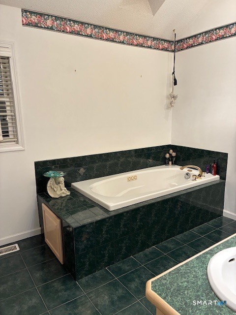 34 Canterbury Road Hamden CT 06514