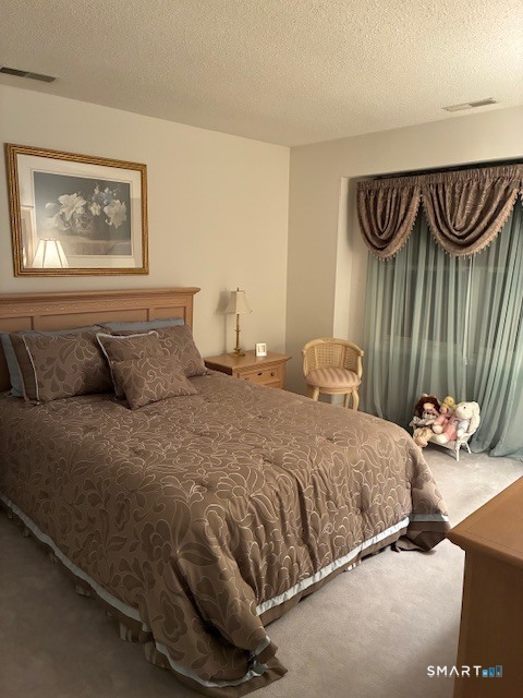 34 Canterbury Road Hamden CT 06514