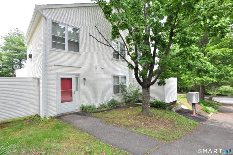 12 Deerwood Lane Waterbury CT 06704
