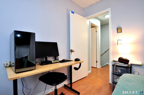 12 Deerwood Lane Waterbury CT 06704