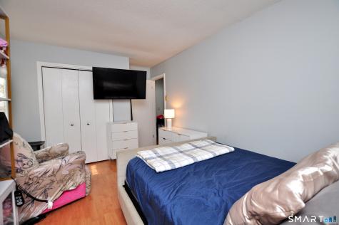 12 Deerwood Lane Waterbury CT 06704