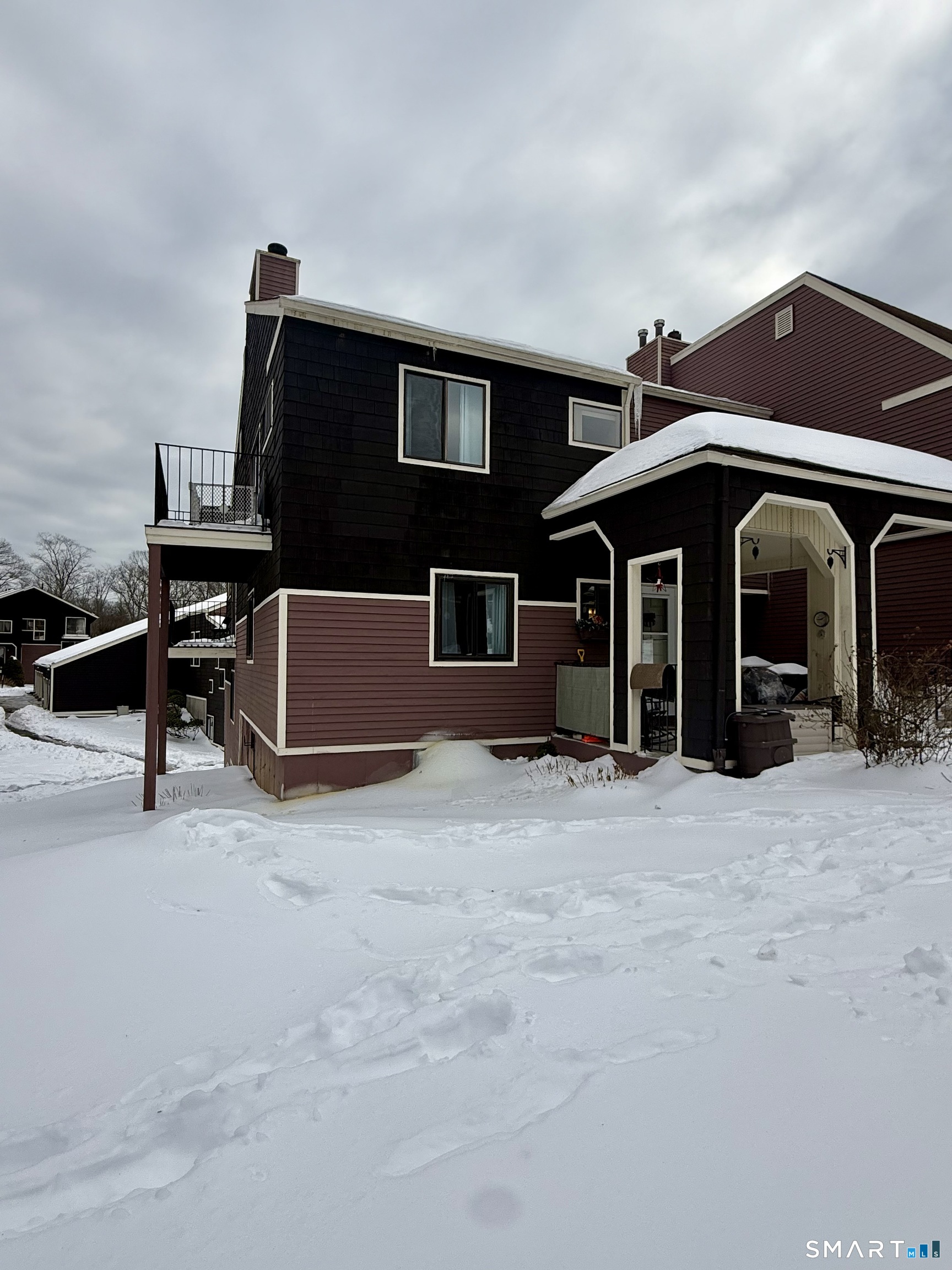 6 Stonegate Circle Branford CT 06405