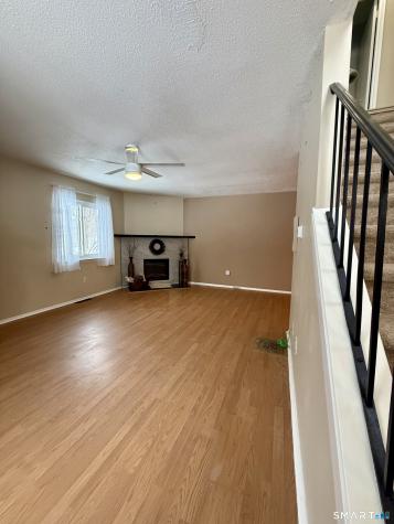 6 Stonegate Circle Branford CT 06405