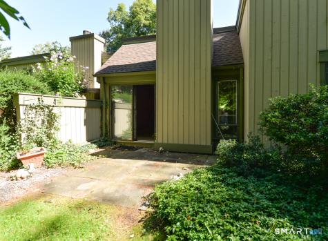 751 Heritage Village Southbury CT 06488