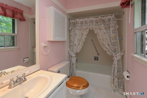 751 Heritage Village Southbury CT 06488