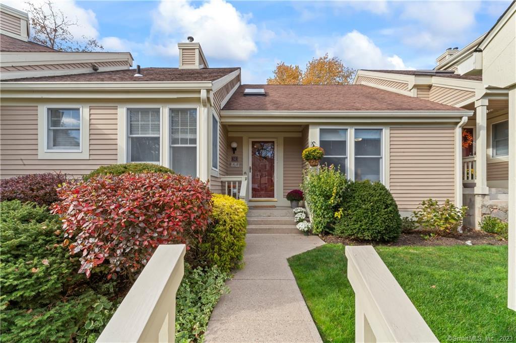 52 Brittania Drive Danbury CT 06811