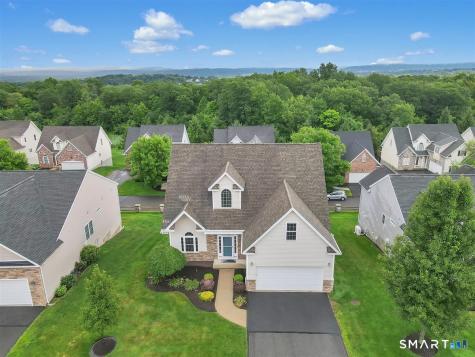 52 Sonoma Lane Middletown CT 06457