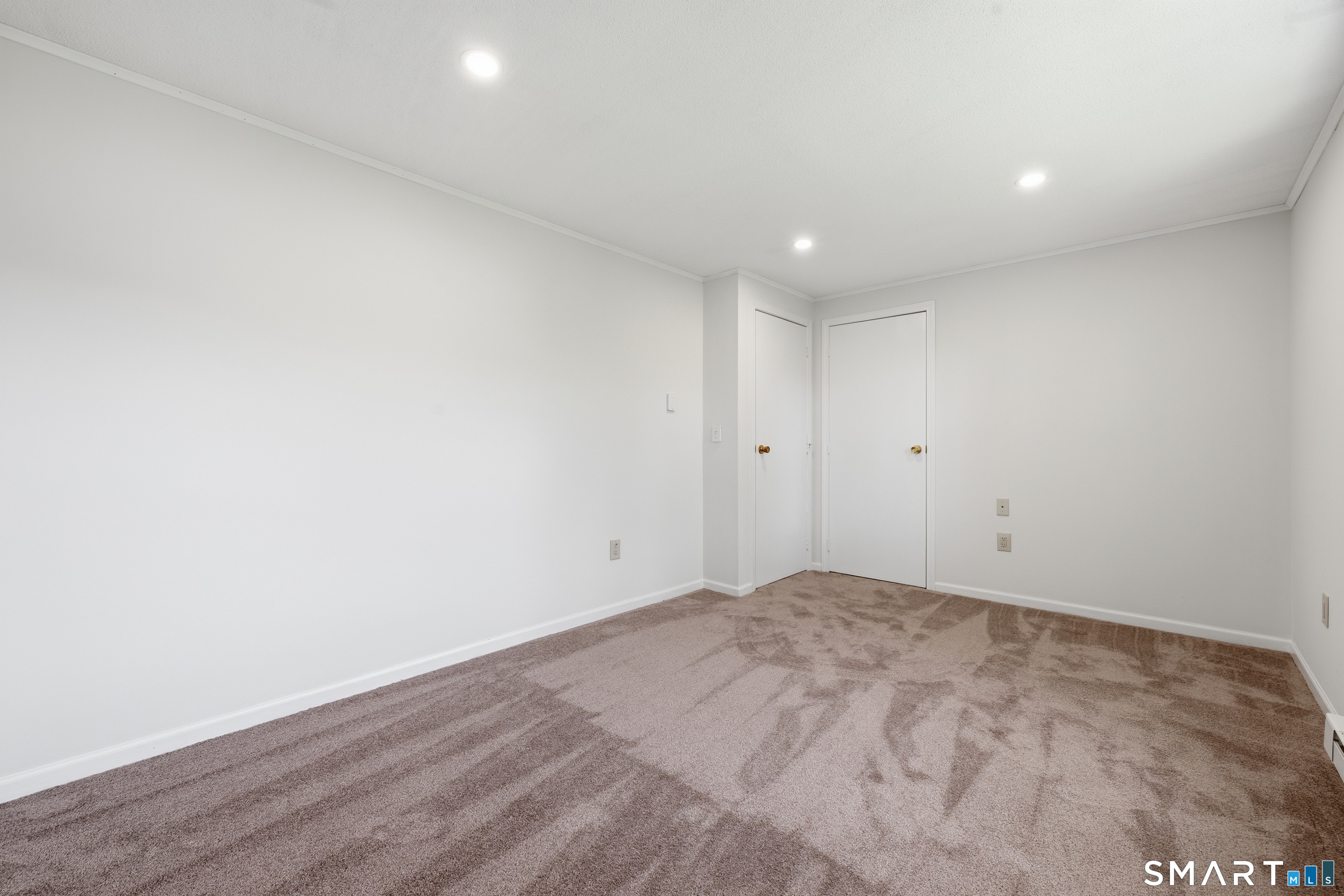 1 Maple Street Ellington CT 06029
