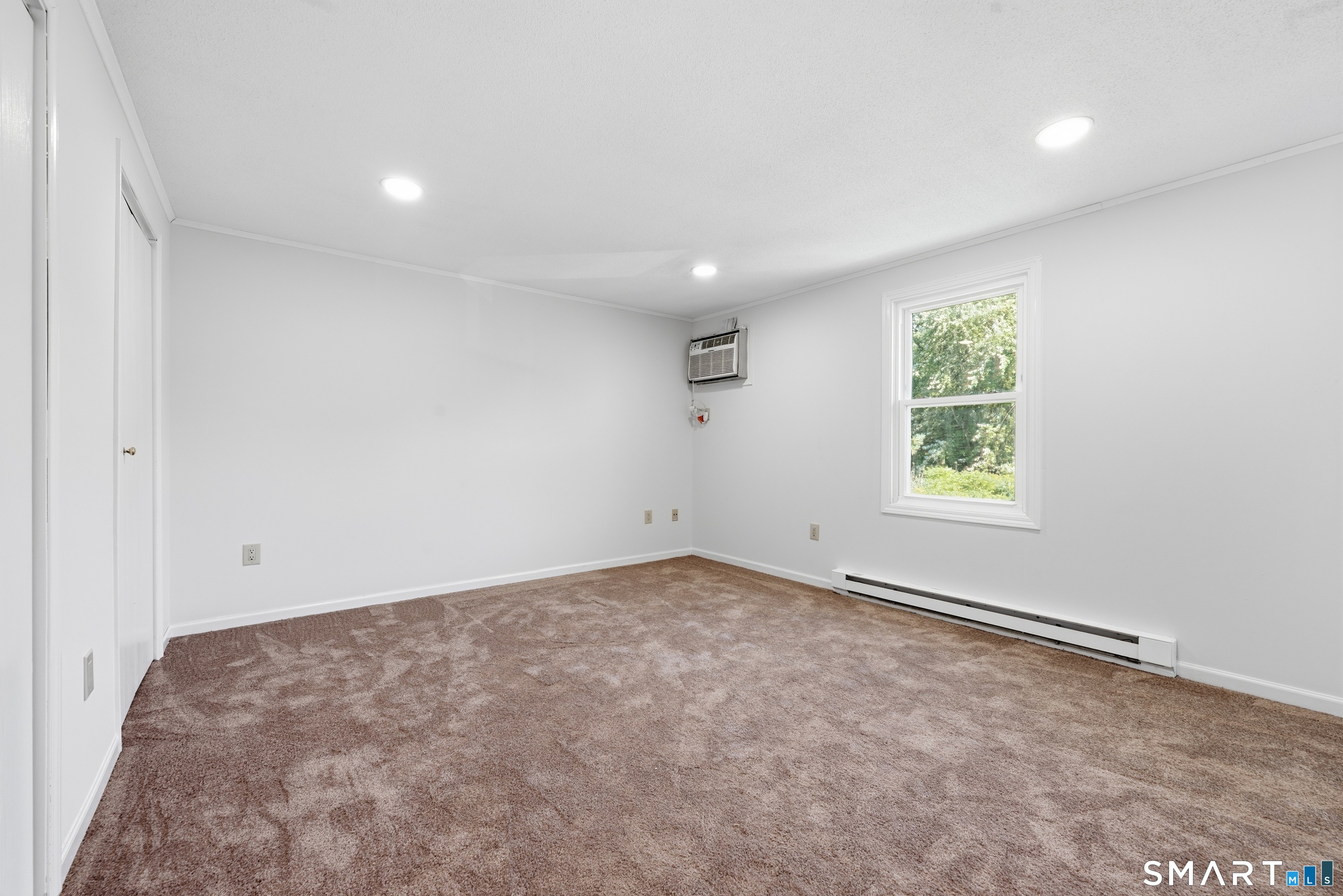 1 Maple Street Ellington CT 06029
