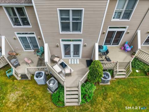 71 Cobblestone Drive Groton CT 06340