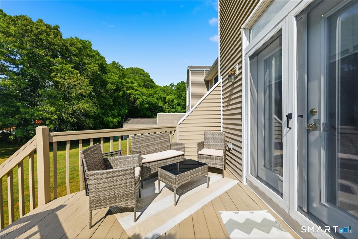 71 Cobblestone Drive Groton CT 06340