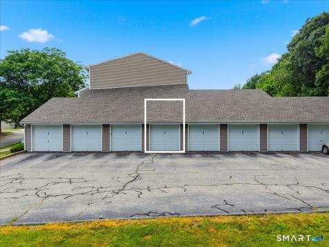 71 Cobblestone Drive Groton CT 06340