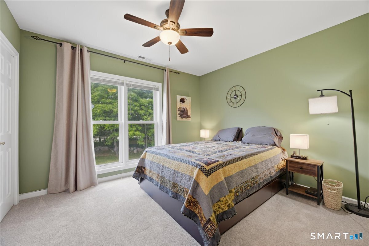 71 Cobblestone Drive Groton CT 06340