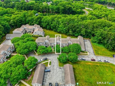 71 Cobblestone Drive Groton CT 06340