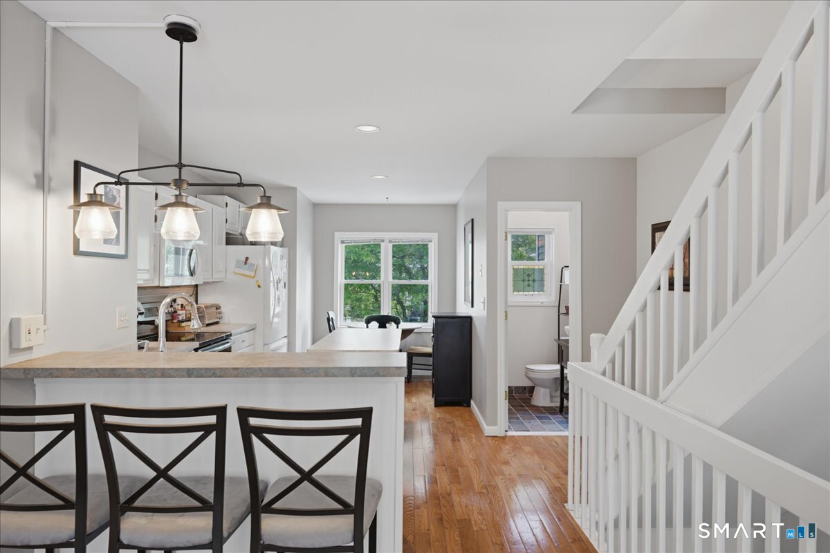 71 Cobblestone Drive Groton CT 06340