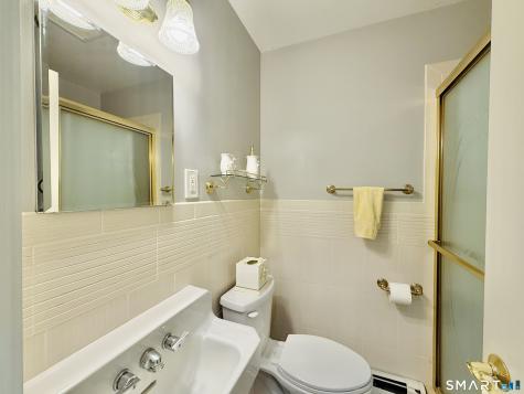 1 Willowbrook Court Stamford CT 06902