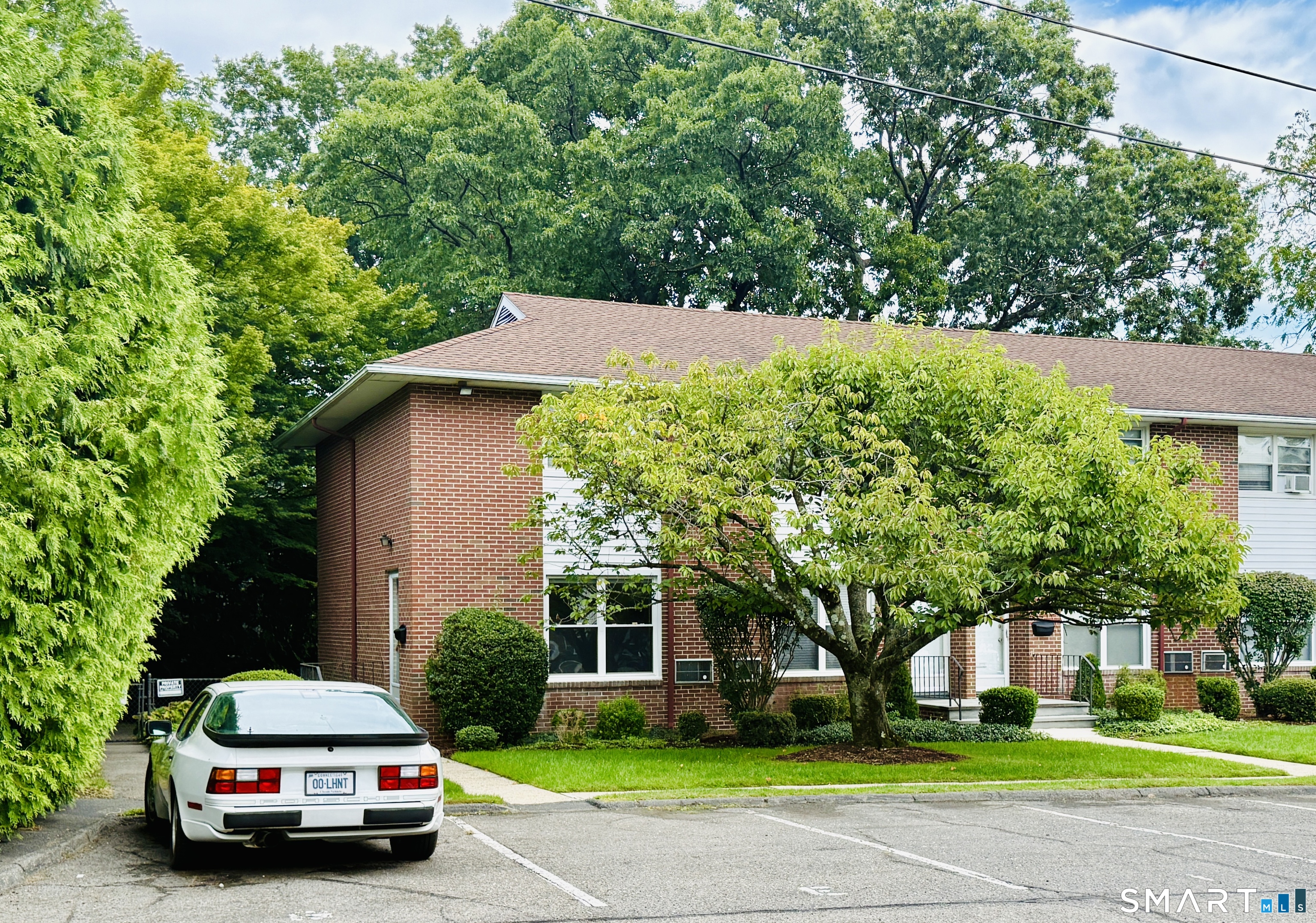 1 Willowbrook Court Stamford CT 06902