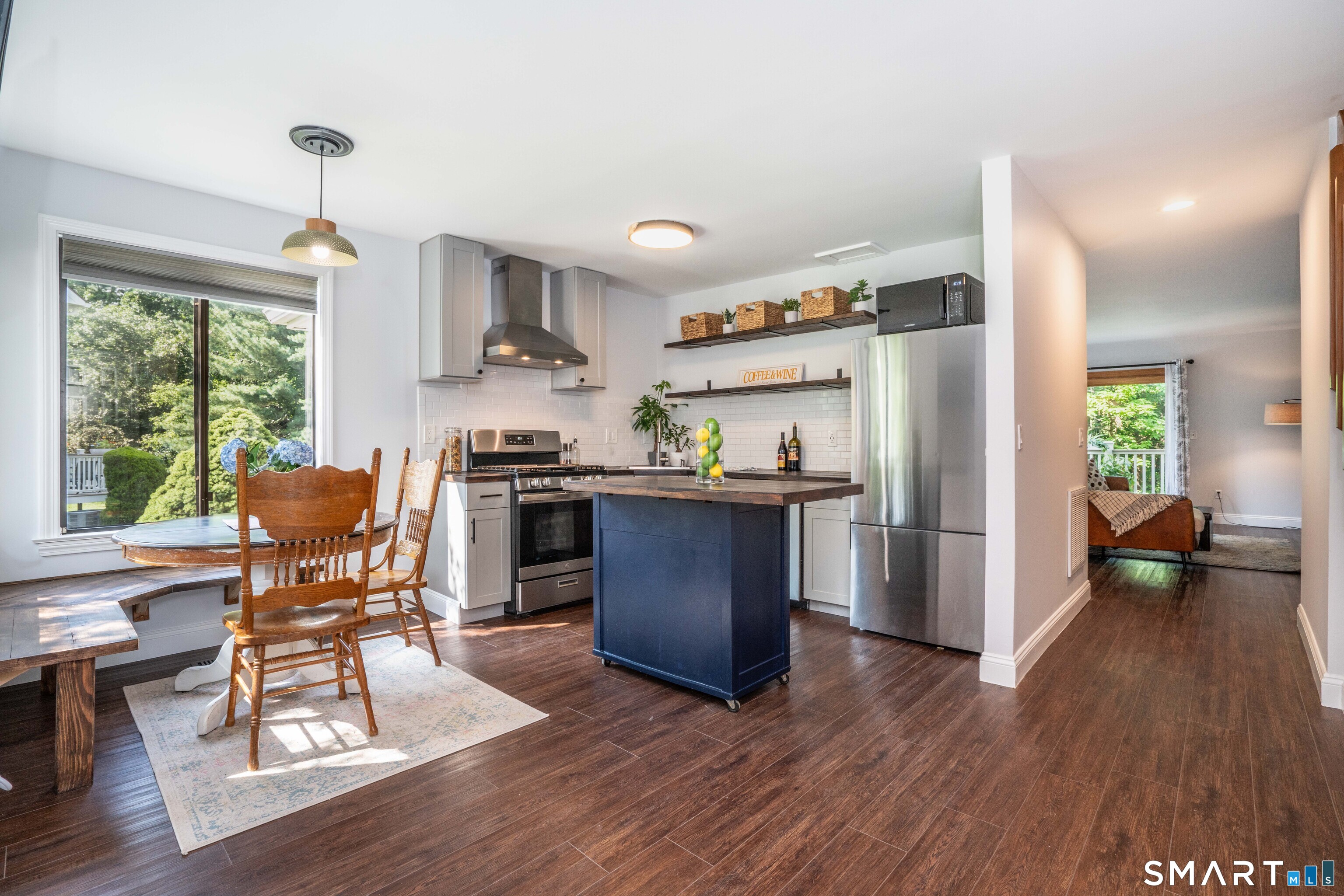 81 Fox Run Court Newington CT 06111