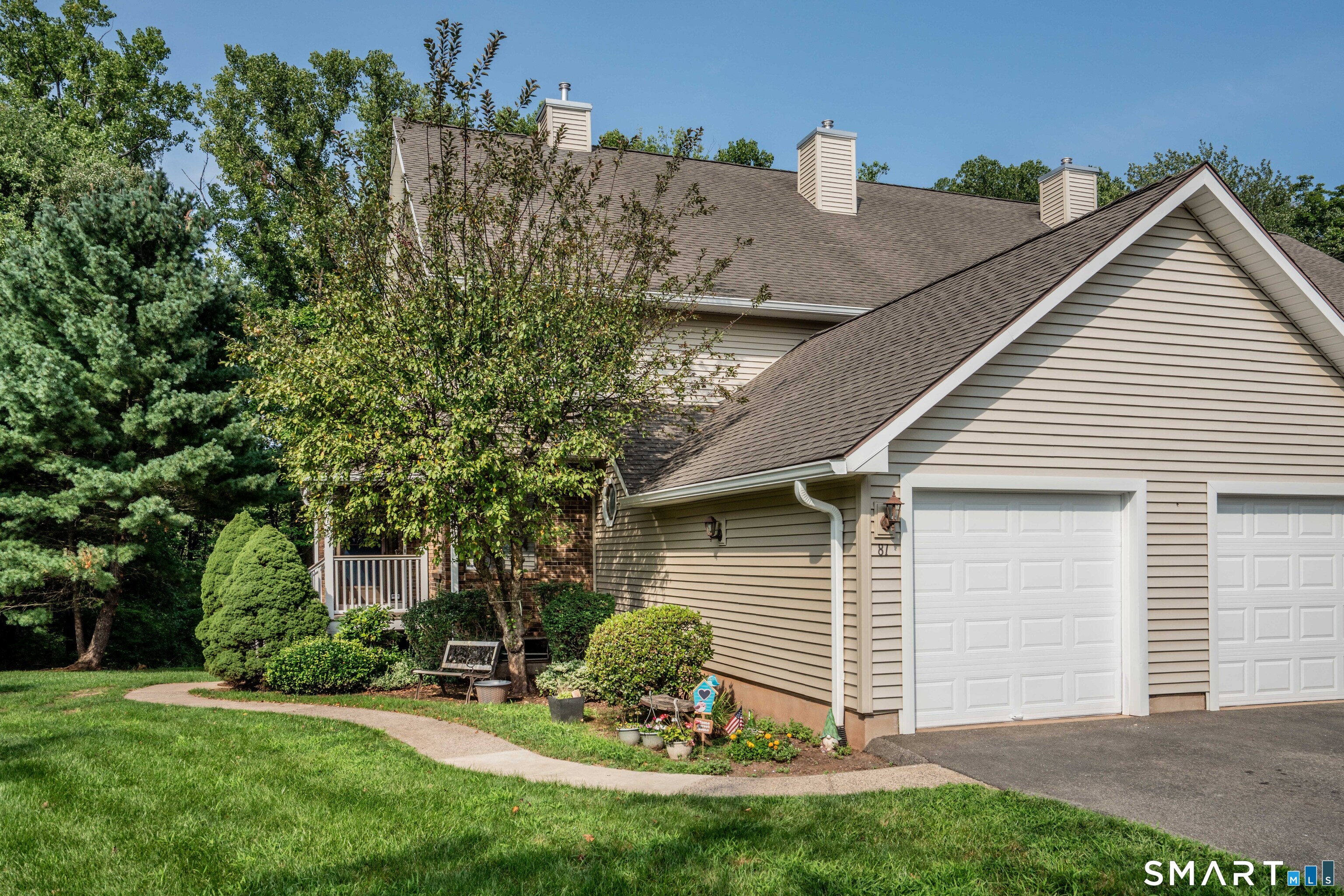 81 Fox Run Court Newington CT 06111