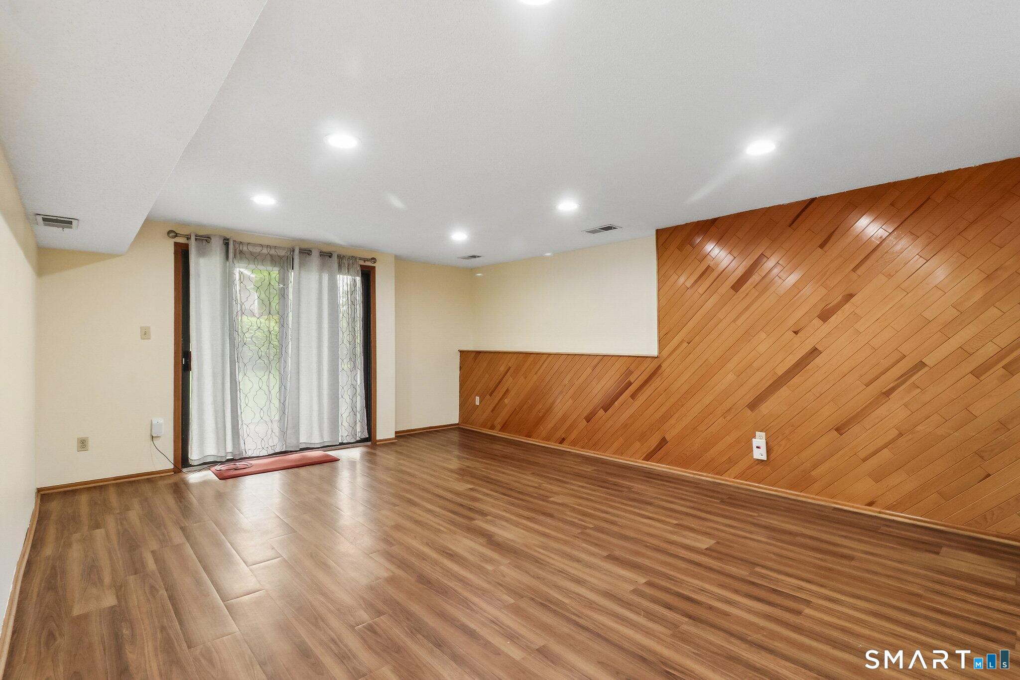301 Mill Pond Drive South Windsor CT 06074