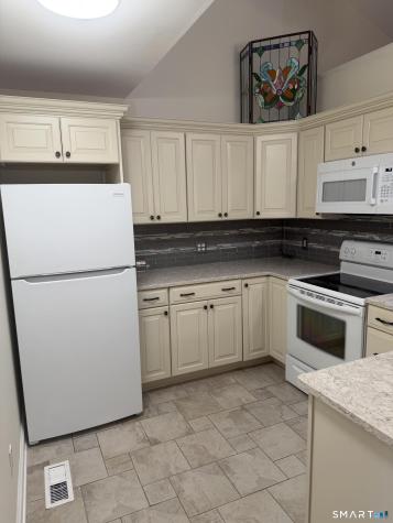 504 Carriage Drive Southington CT 06489