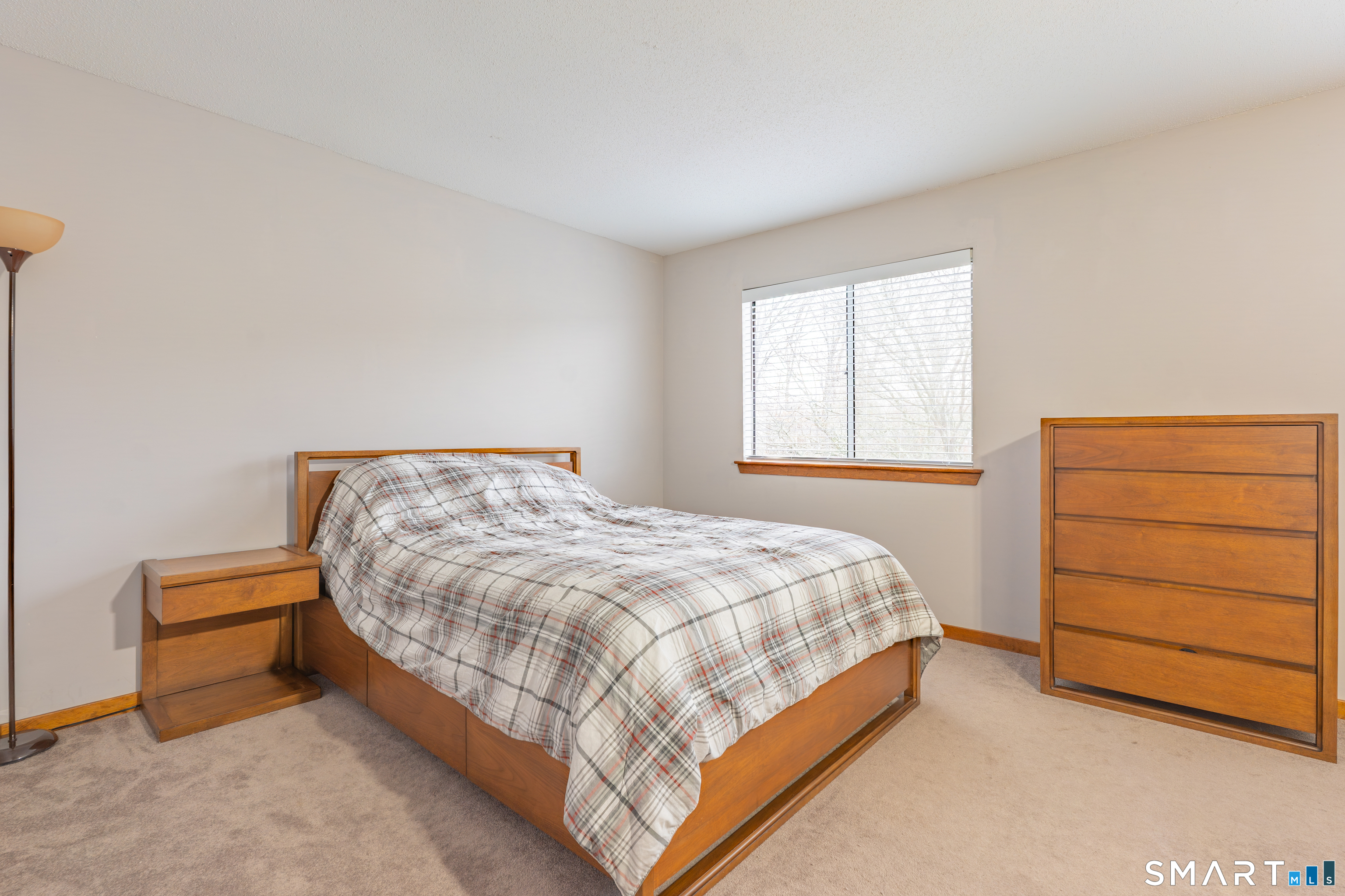 86 Staffordshire Commons Drive Wallingford CT 06492