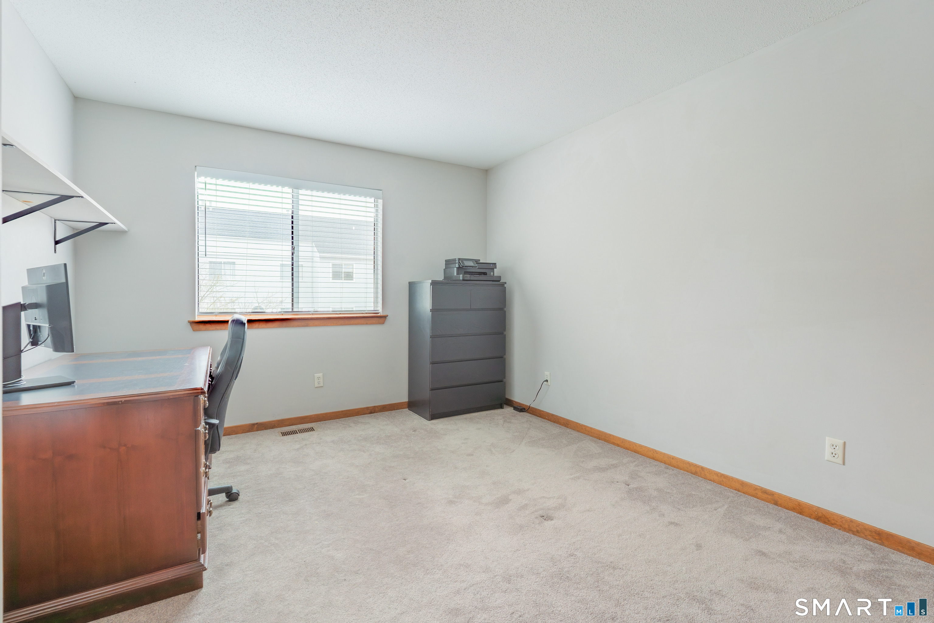 86 Staffordshire Commons Drive Wallingford CT 06492