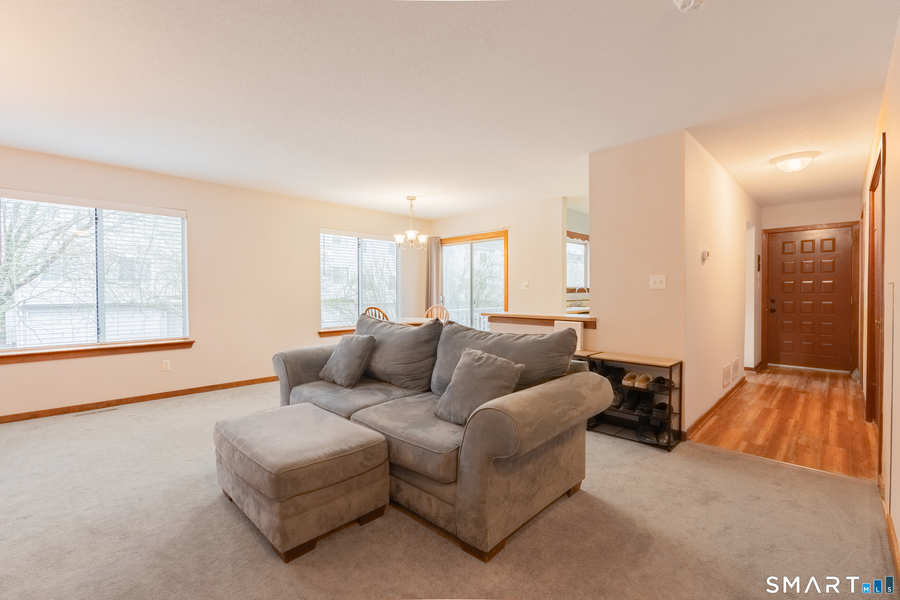 86 Staffordshire Commons Drive Wallingford CT 06492