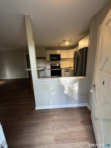 239 Old Farms Road Avon CT 06001
