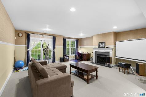 86 Tucker Street Danbury CT 06810