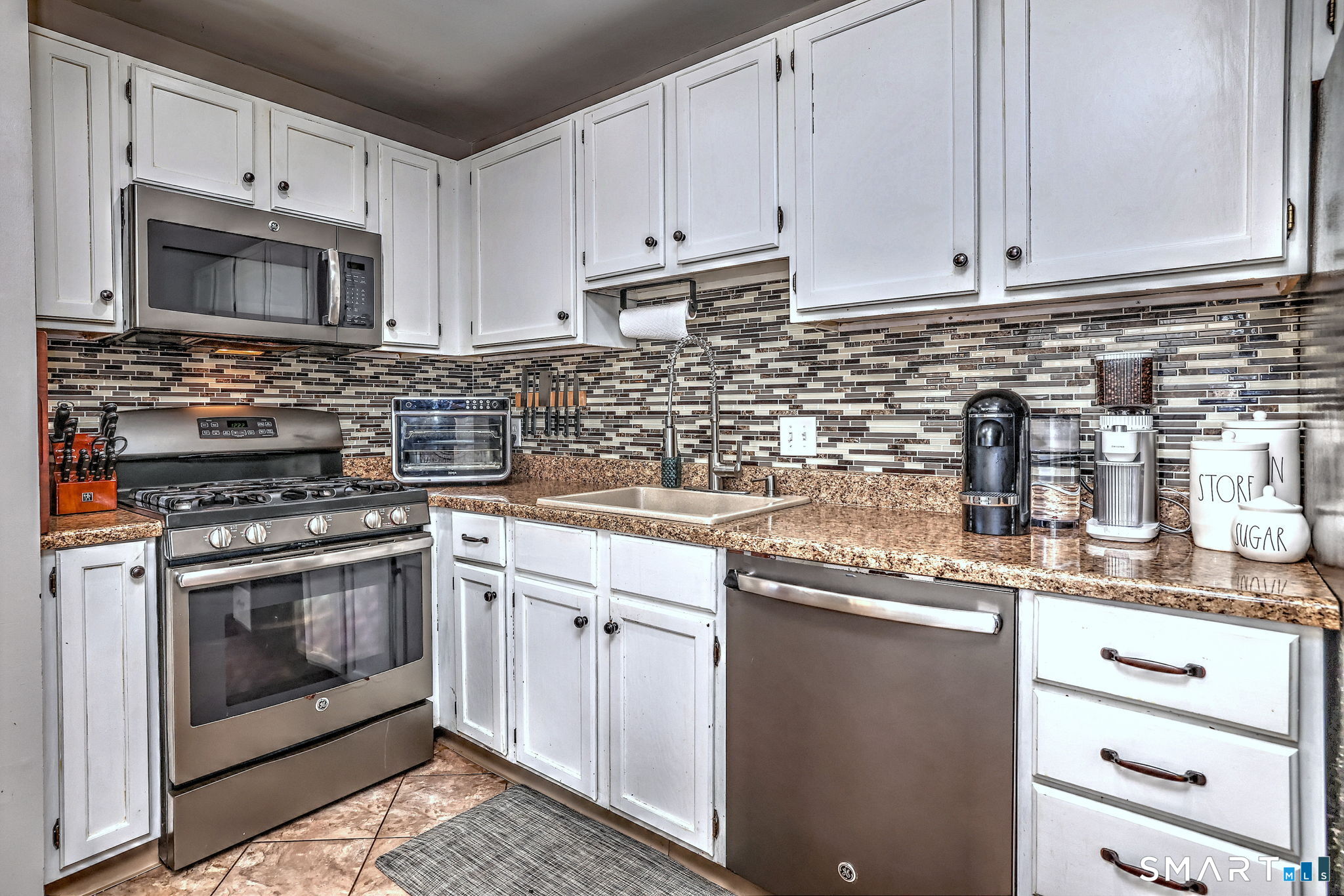 38 Glenrock Norwalk CT 06850